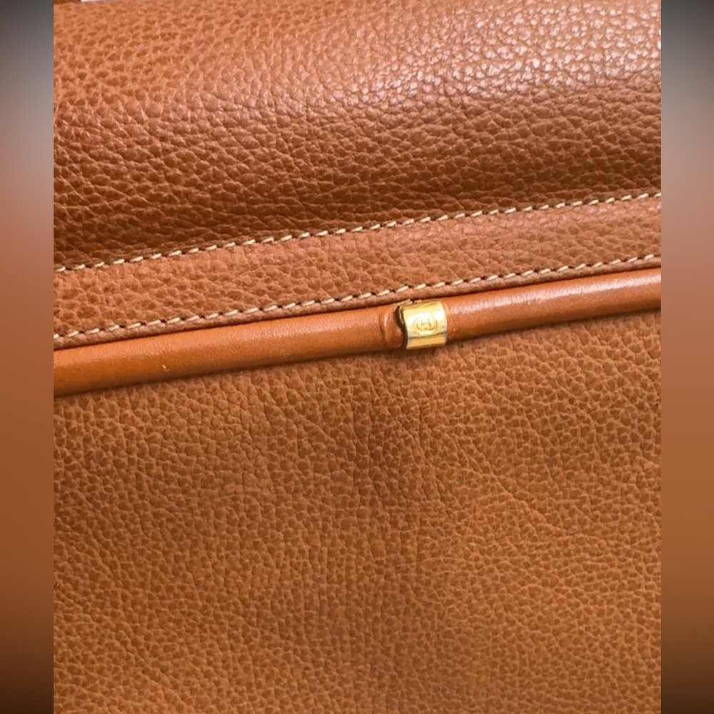 Gucci Vintage Saddle Bag - Picture 7 of 15